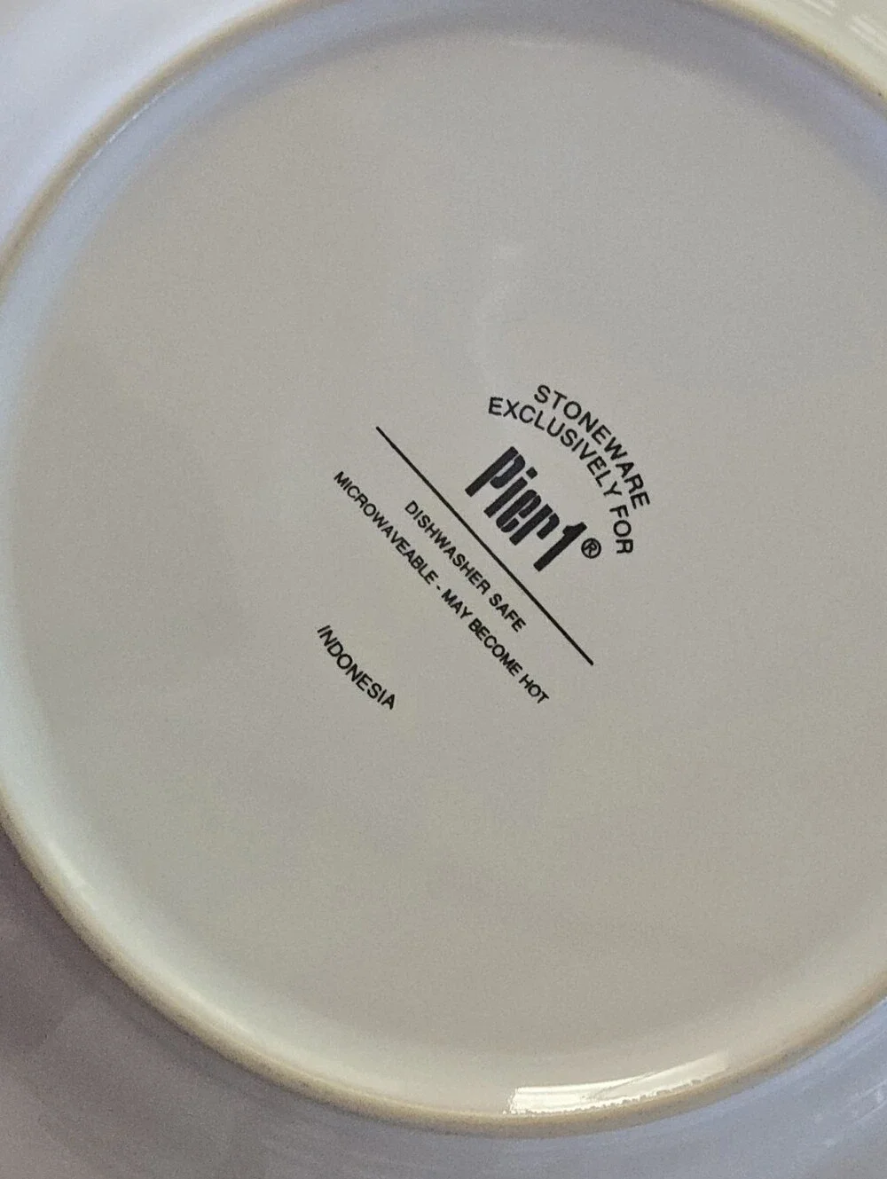 Vtg. Toneware By Pier 1 Decorstive Red Bitd Plate 8